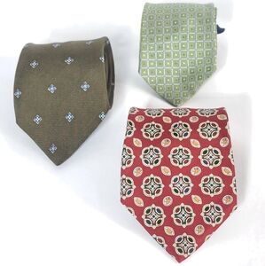 3 Tommy Hilfiger Ties